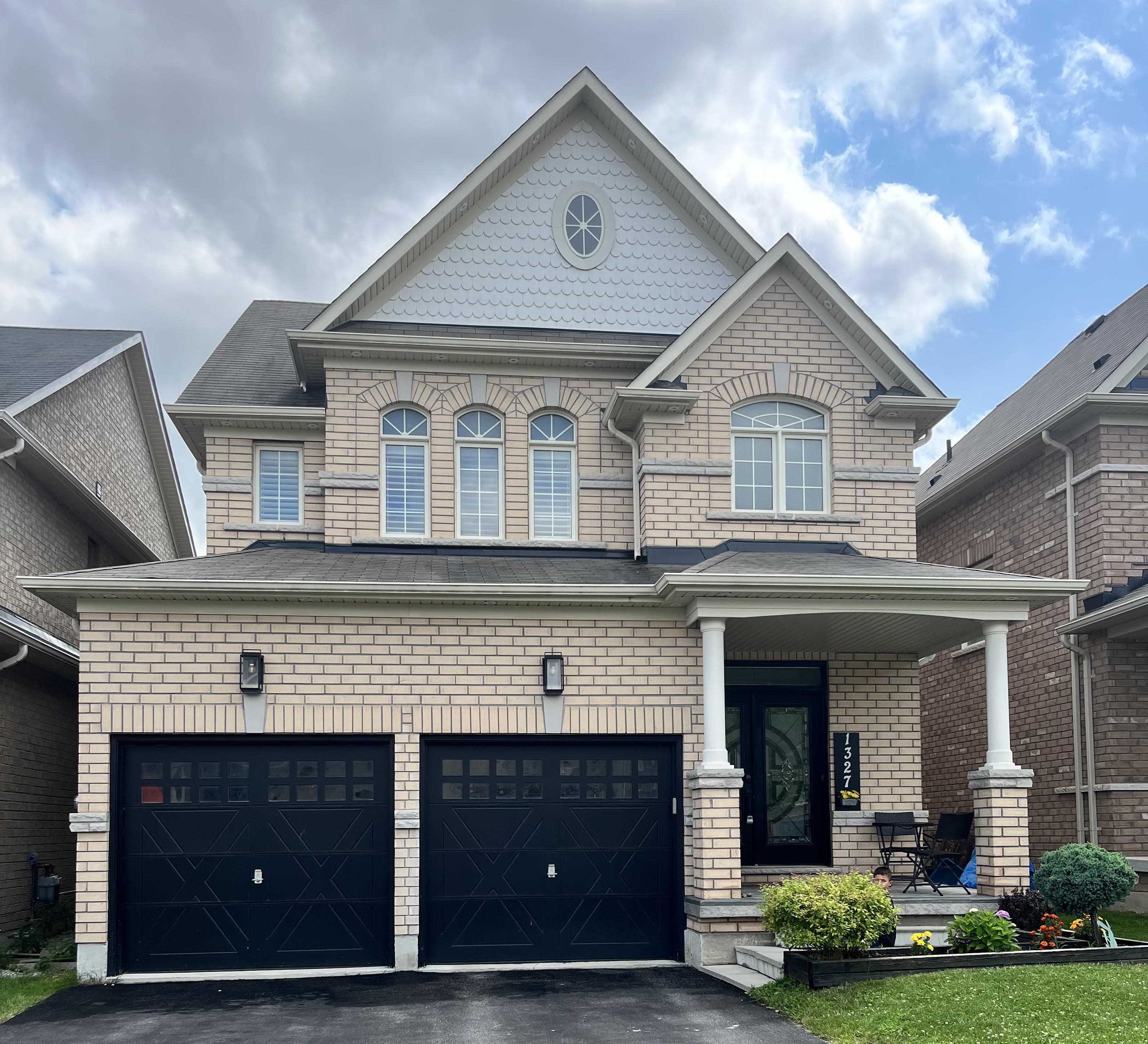 Image for 1327 Hunter St